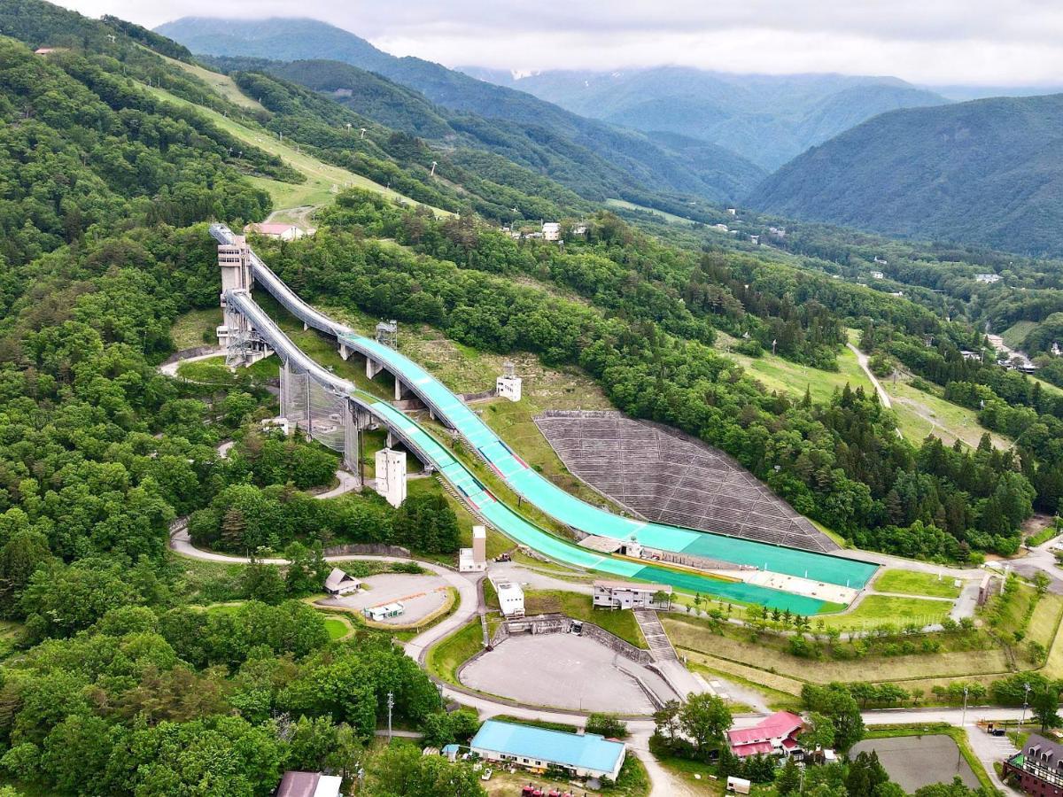 Apprising Hotels Granjam Tsugaike Otari Екстериор снимка